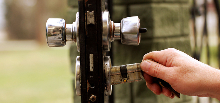 front door latch repair Kendall